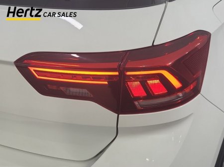 2024 Volkswagen T-Roc - photo 8