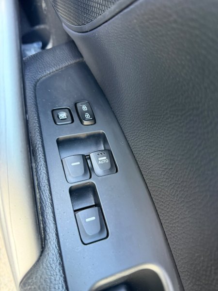 2014 Hyundai Veloster - photo 28