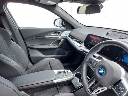 2025 BMW iX2 - photo 12