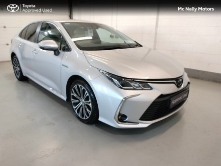 2022 Toyota Corolla HYBRID LUNA SPORT SALOON