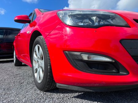 2013 Opel Astra - photo 16