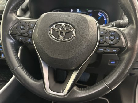 2022 Toyota RAV4 - photo 13