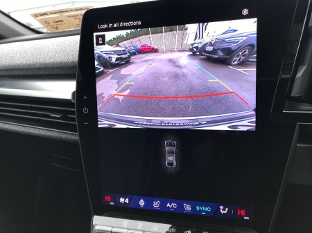 2026 Renault Megane E-Tech - photo 25