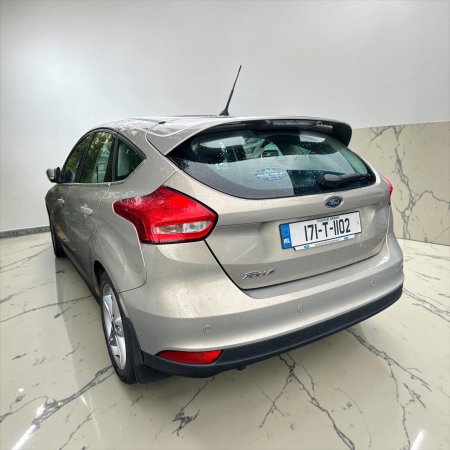 2017 Ford Focus - photo 14
