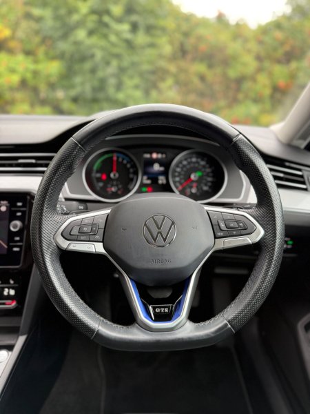 2021 Volkswagen Passat - photo 25
