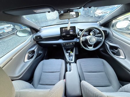 2021 Toyota Yaris - photo 4