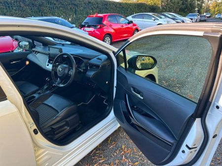 2020 Toyota Corolla - photo 13