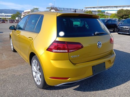 2018 Volkswagen Golf - photo 4