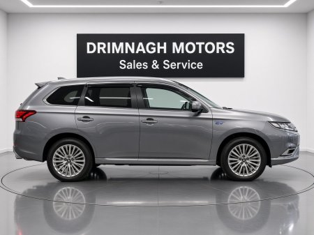 2019 Mitsubishi Outlander - photo 2