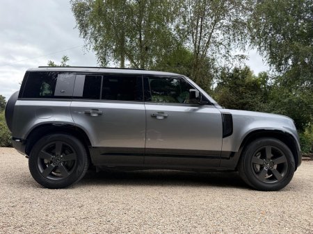 2023 Land Rover Defender - photo 3