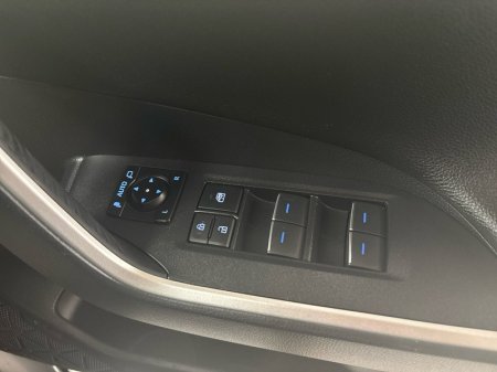 2022 Toyota RAV4 - photo 13