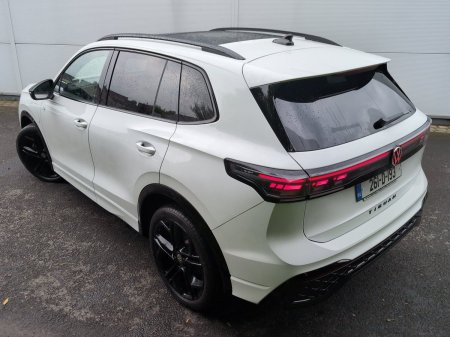 2026 Volkswagen Tiguan - photo 12