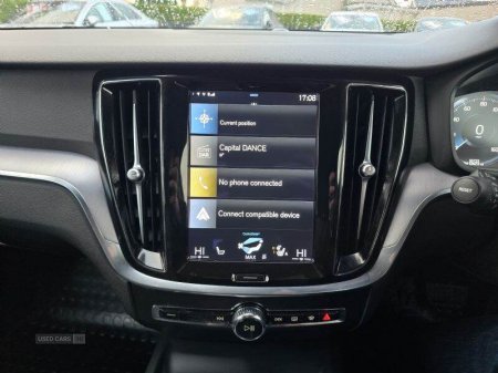 2021 Volvo V60 - photo 12