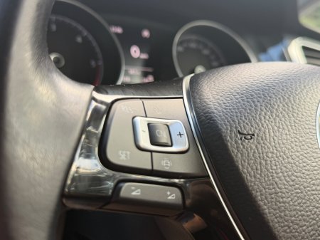 2019 Volkswagen Golf - photo 12