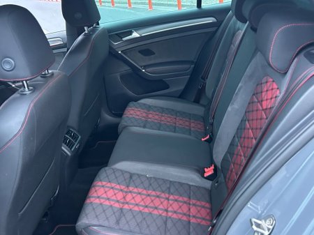 2019 Volkswagen Golf - photo 24