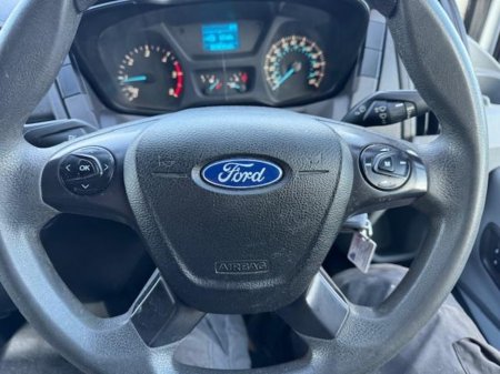 2019 Ford Transit - photo 15