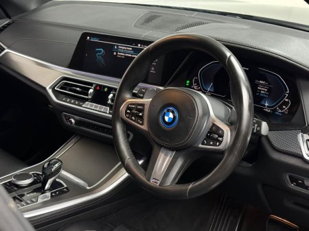 2021 BMW X5 - photo 8