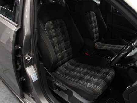 2017 Volkswagen Golf - photo 29