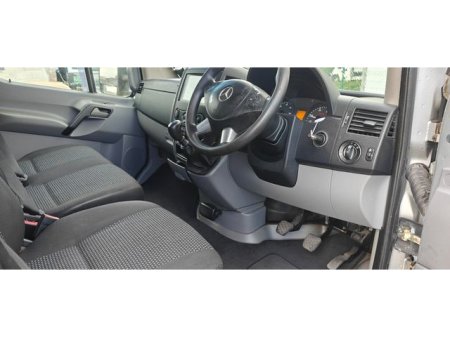 2009 Mercedes-Benz Sprinter - photo 4