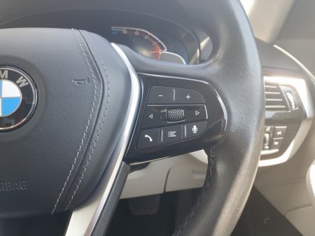 2021 BMW 5-Series - photo 18