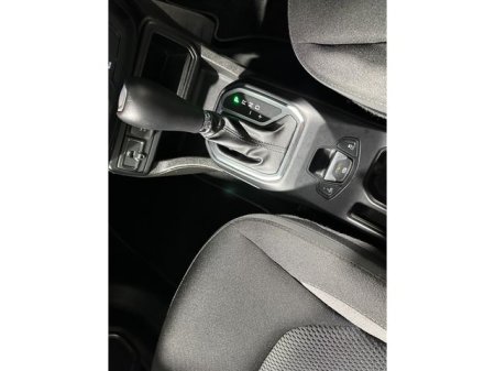 2024 Jeep Renegade - photo 23