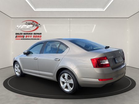 2016 Skoda Octavia - photo 3