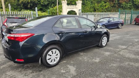 2015 Toyota Corolla - photo 6