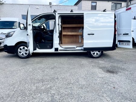 2024 Renault Trafic - photo 23