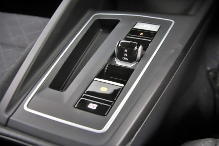 2022 Volkswagen Golf - photo 23