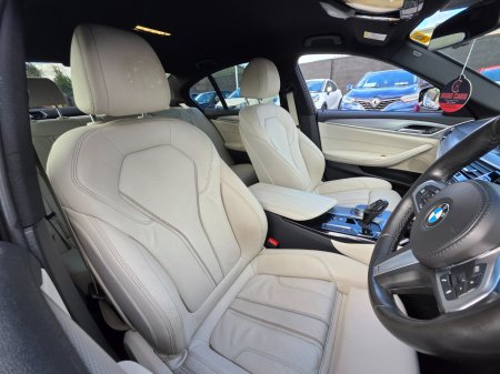 2018 BMW 5-Series - photo 27