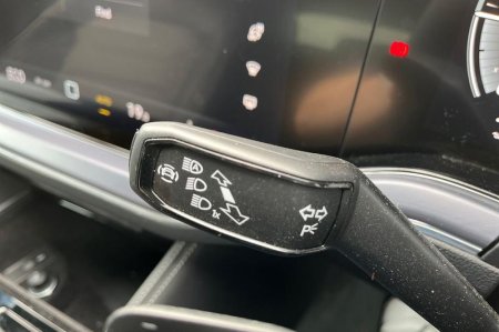 2026 Volkswagen Touareg - photo 14