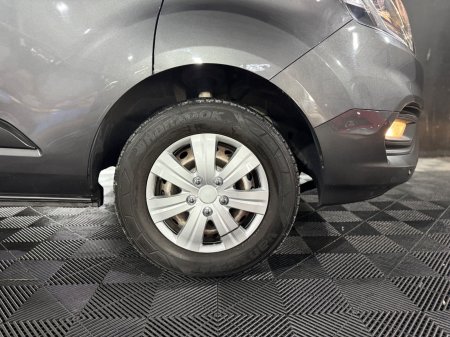 2021 Ford Transit - photo 4