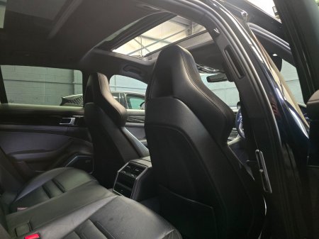 2018 Porsche Panamera - photo 16
