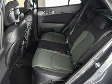 2025 Kia Sportage - photo 21