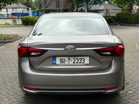 2016 Toyota Avensis - photo 9