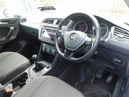 2018 Volkswagen Tiguan - photo 10