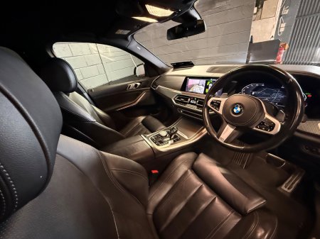 2021 BMW X5 - photo 8