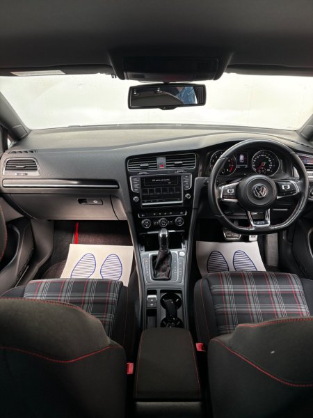 2014 Volkswagen Golf - photo 14