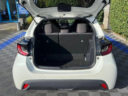 2021 Toyota Yaris - photo 13