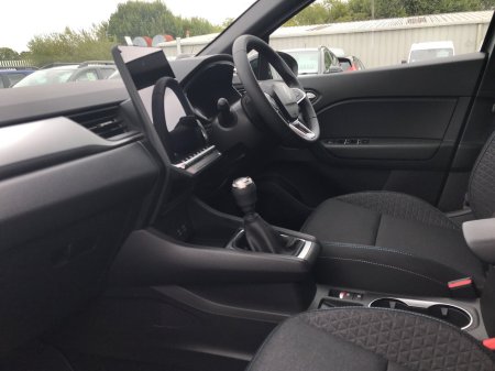 2026 Renault Captur - photo 2