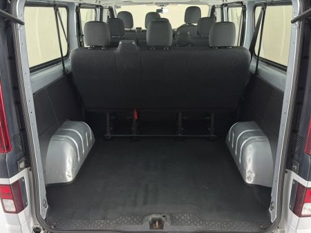 2017 Opel Vivaro - photo 22