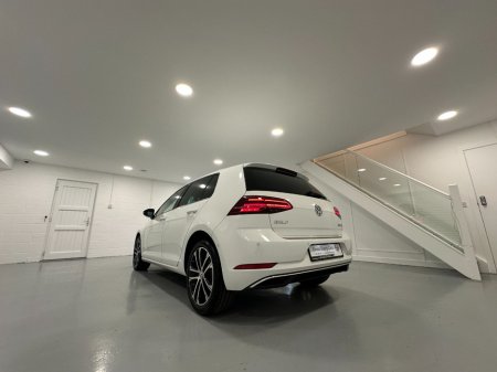 2020 Volkswagen Golf - photo 14