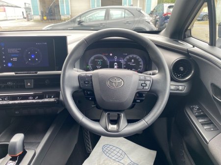 2024 Toyota C-HR - photo 9
