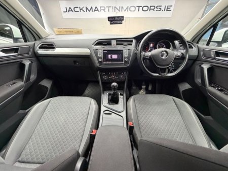 2017 Volkswagen Tiguan - photo 29