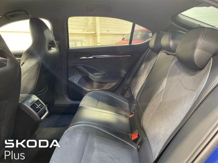 2025 Skoda Superb - photo 6