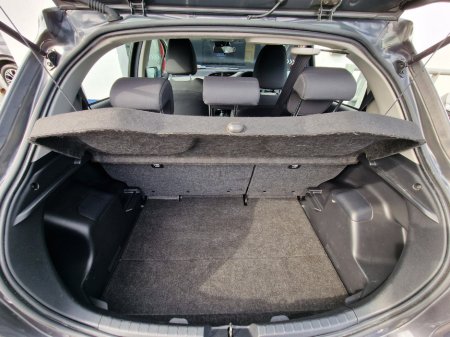 2019 Toyota Yaris - photo 32