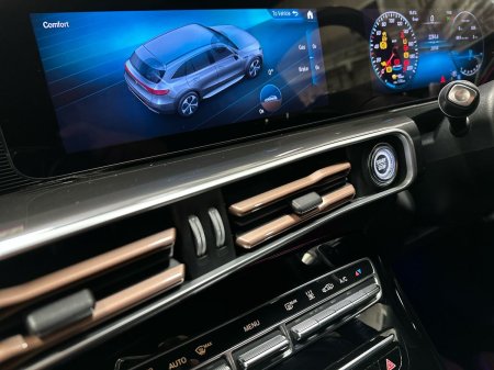 2023 Mercedes-Benz EQC - photo 23