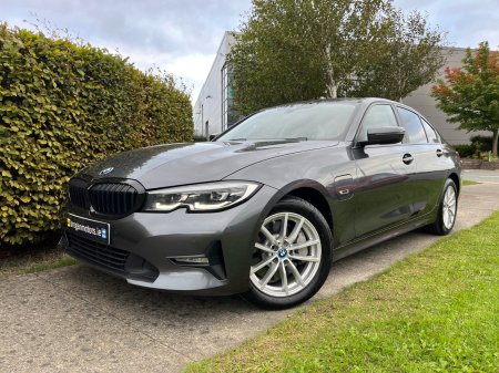 2022 BMW 3-Series - photo 5