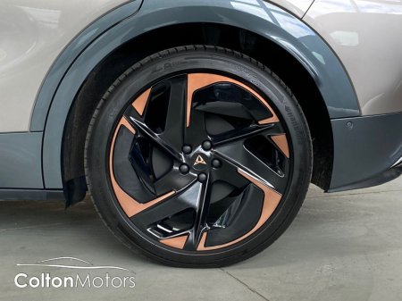 2025 Cupra Tavascan - photo 14