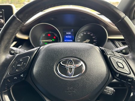 2017 Toyota C-HR - photo 12